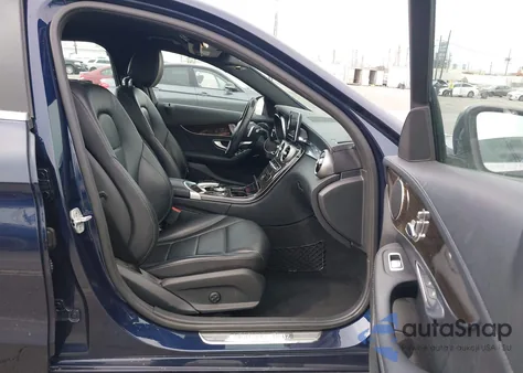 2015 Mercedes-Benz C 300 Sport из США, поврежденный, VIN 55SWF4JB5FU052605